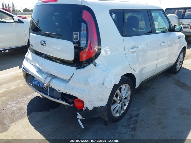 KIA SOUL + 2017 KNDJP3A56H7445096 Image 6