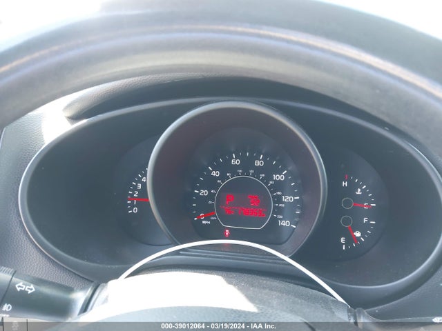 KIA SOUL + 2017 KNDJP3A56H7445096 Image 7