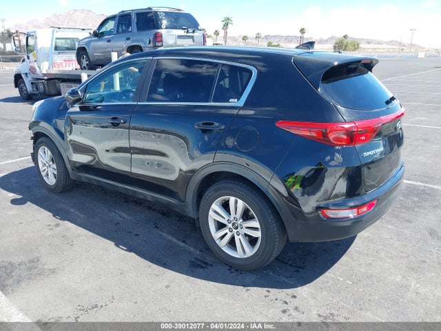 KIA Sportage Lx 2018 KNDPMCACXJ7466783 Image 3