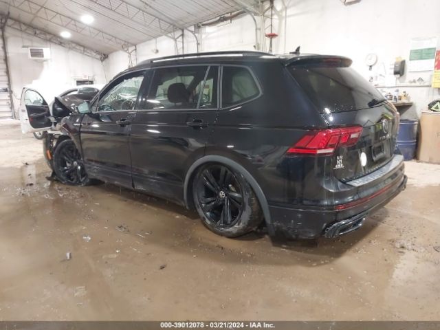 3VV8B7AX5PM019296 Volkswagen Tiguan 2.0t Se R-line Black