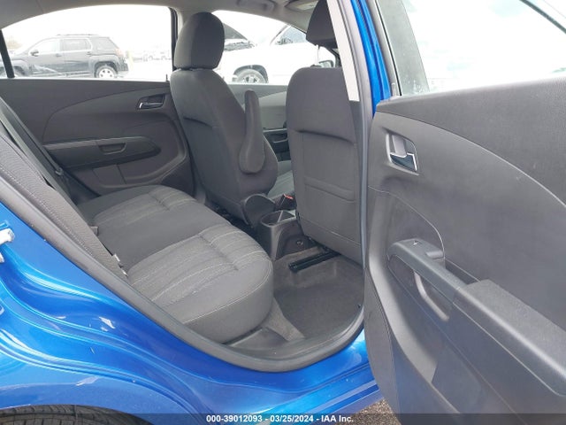 Chevrolet Sonic Lt Auto 2017 1G1JD5SH2H4167949 Image 8