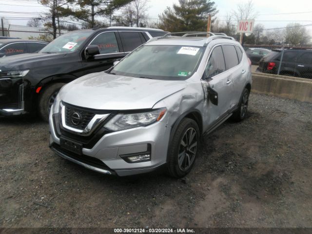 2018 NISSAN ROGUE JN8AT2MV3JW348911 Photo 1