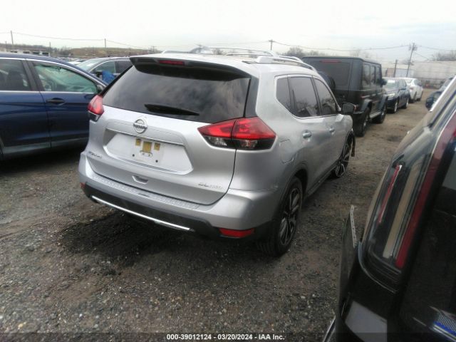 2018 NISSAN ROGUE JN8AT2MV3JW348911 Photo 3