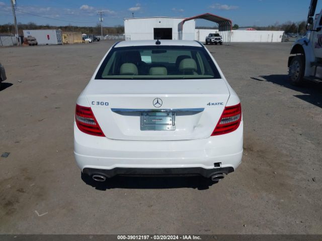 WDDGF8AB2ER315175 Mercedes-Benz C 300 Luxury 4matic/sport 4matic