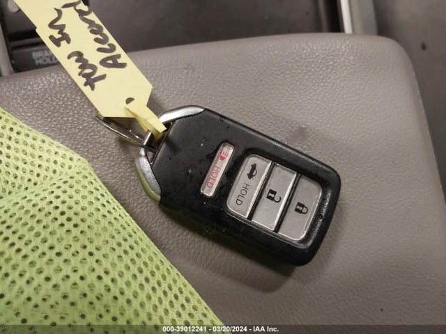 Honda ACCORD LX 2019 1HGCV1F10KA141623 Image 11