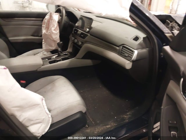 Honda ACCORD LX 2019 1HGCV1F10KA141623 Image 5