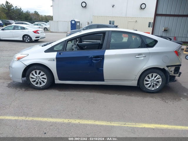 Toyota PRIUS PLUG-IN 2014 JTDKN3DP1E3062497 Image 19