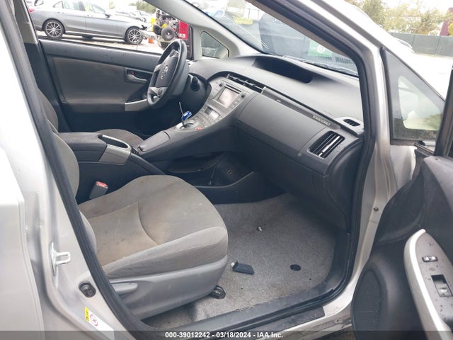 Toyota PRIUS PLUG-IN 2014 JTDKN3DP1E3062497 Image 5