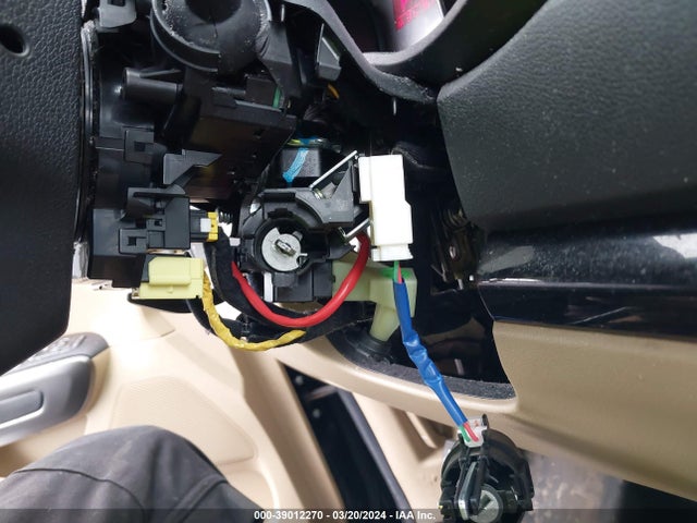 KIA SEDONA LX 2015 KNDMB5C11F6022494 Image 6