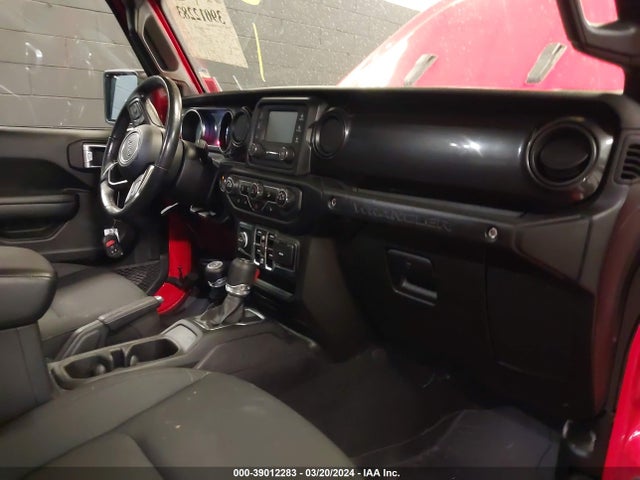 1C4HJXDG5LW301543 Jeep Wrangler Unlimited Sport Altitude 4x4
