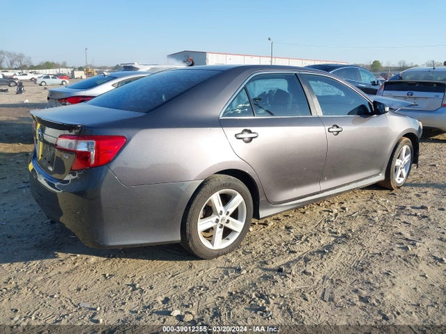 Toyota CAMRY SE 2014 4T1BF1FK5EU834847 Image 4