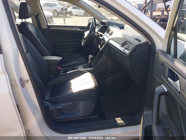3VV3B7AX7NM116720 Volkswagen Tiguan 2.0t Se