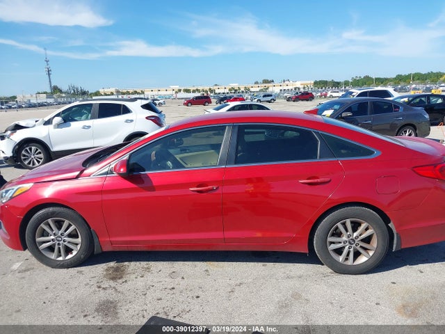 Hyundai SONATA SE 2017 5NPE24AF0HH481845 Image 14