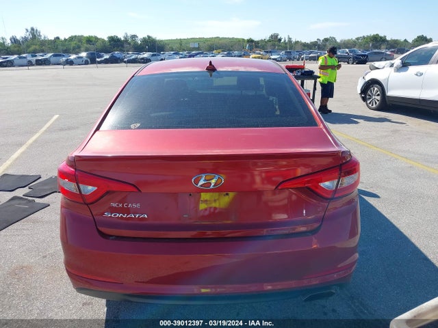 Hyundai SONATA SE 2017 5NPE24AF0HH481845 Image 16