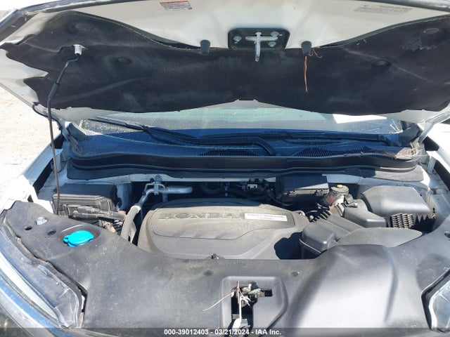Honda Pilot Touring 2017 5FNYF5H90HB014527 Image 10