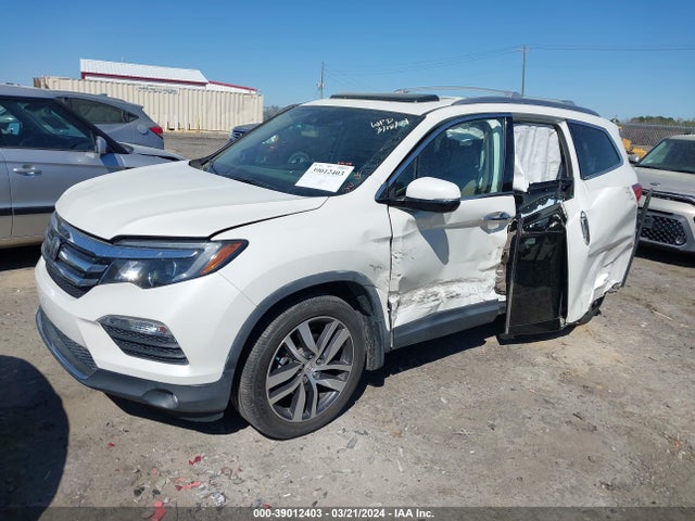Honda Pilot Touring 2017 5FNYF5H90HB014527 Image 2