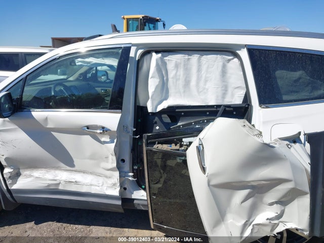 Honda Pilot Touring 2017 5FNYF5H90HB014527 Image 6