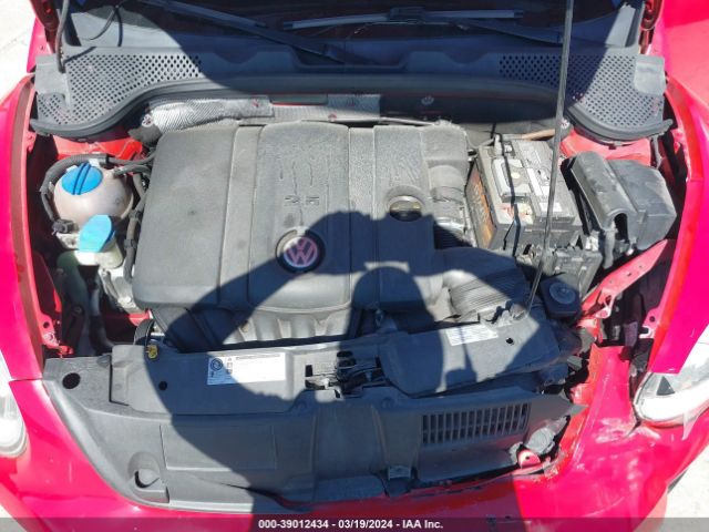 3VWJP7AT4EM605951 Volkswagen Beetle 2.5l