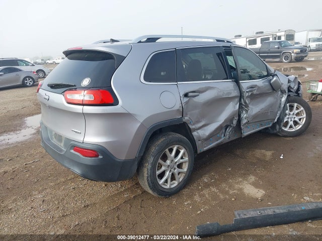 1C4PJLLB5JD584559 Jeep Cherokee Latitude Plus Fwd