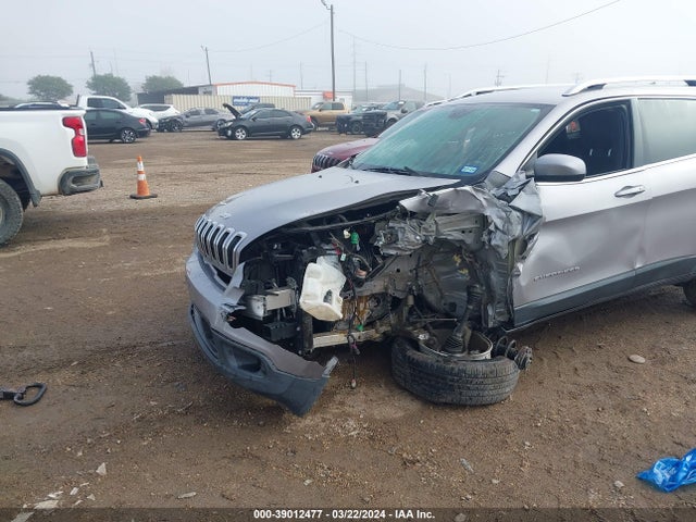 1C4PJLLB5JD584559 Jeep Cherokee Latitude Plus Fwd