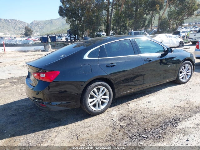 Chevrolet MALIBU LT 2018 1G1ZD5ST3JF183241 Image 4