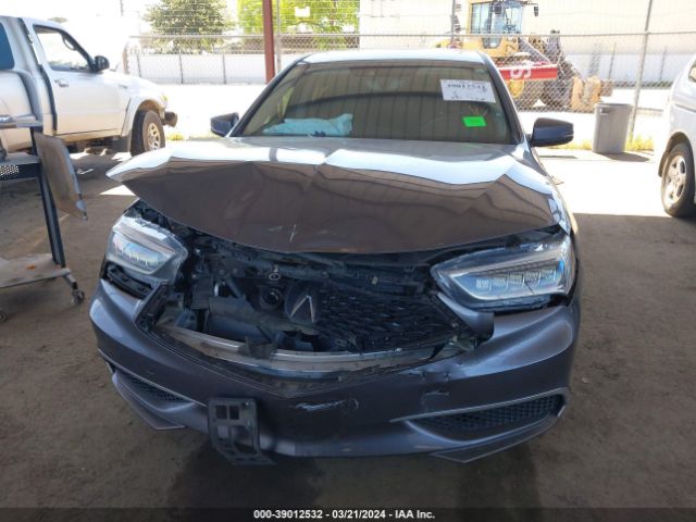 19UUB1F56JA000084 Acura Tlx Tech Pkg