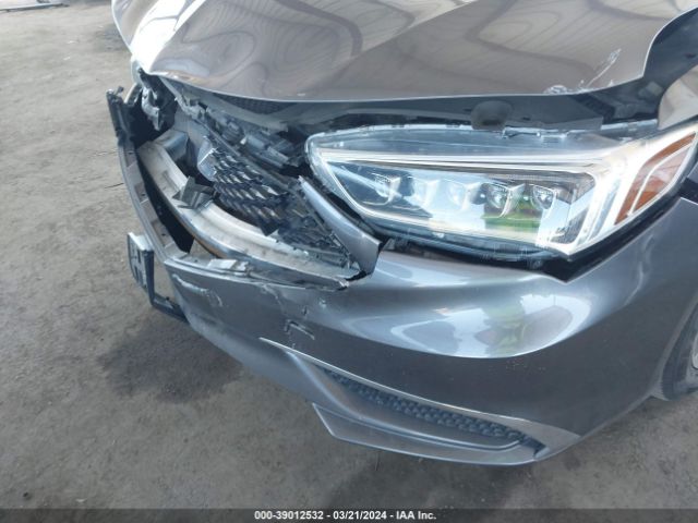 19UUB1F56JA000084 Acura Tlx Tech Pkg