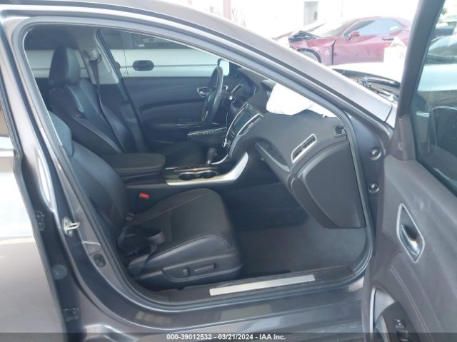 19UUB1F56JA000084 Acura Tlx Tech Pkg