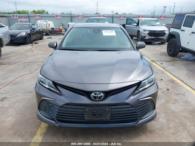 Toyota CAMRY LE 2022 4T1C11AK7NU003196 Image 13