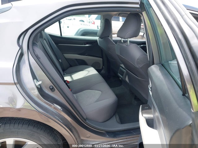 Toyota CAMRY LE 2022 4T1C11AK7NU003196 Image 8