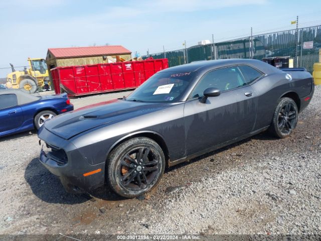 2C3CDZGG2KH756540 Dodge Challenger Sxt Awd