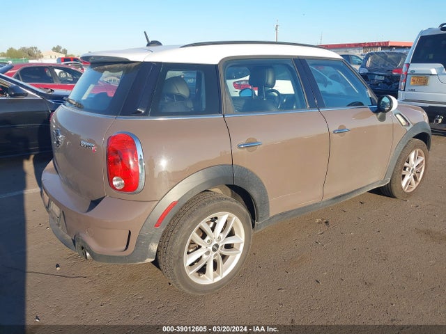 2014 MINI COUNTRYMAN WMWZC3C54EWP27957 Photo 3