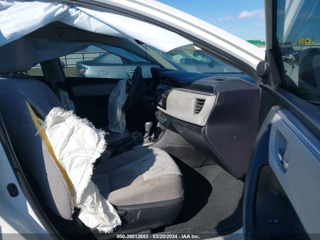 Toyota Corolla Le Plus 2016 5YFBPRHE9GP462405 Image 5