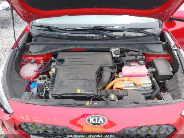 KNDCB3LC9M5471538 KIA NIRO LX