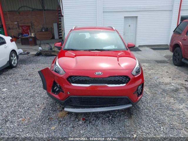 KNDCB3LC9M5471538 KIA NIRO LX