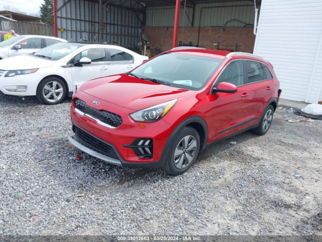 KNDCB3LC9M5471538 KIA NIRO LX