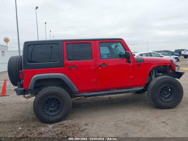 1C4BJWDG2JL835100 Jeep Wrangler Jk Unlimited Sport S 4x4