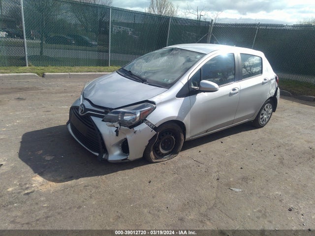 Toyota YARIS L 2017 VNKKTUD34HA079181 Image 2