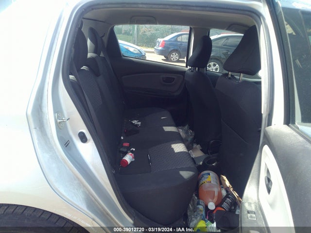 Toyota YARIS L 2017 VNKKTUD34HA079181 Image 8