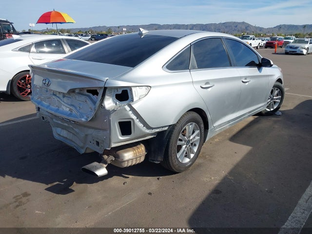 Hyundai Sonata 2016 5NPE24AF0GH398110 Image 4