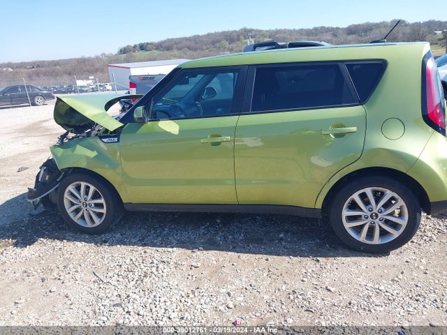 KIA SOUL + 2018 KNDJP3A5XJ7892374 Image 15