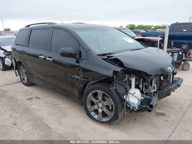 Toyota Sienna Se 8 Passenger 2015 5TDXK3DC6FS648964 Image 1