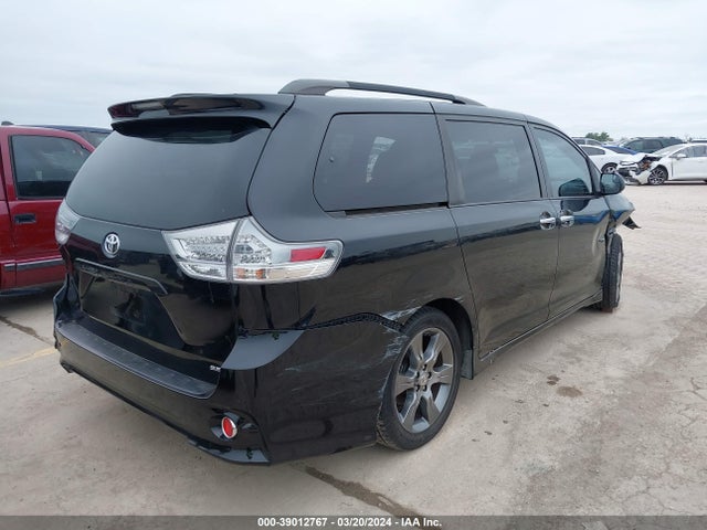 Toyota Sienna Se 8 Passenger 2015 5TDXK3DC6FS648964 Image 4