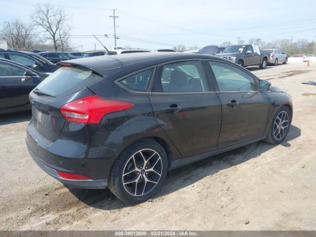 1FADP3M24HL214869 Ford FOCUS SEL