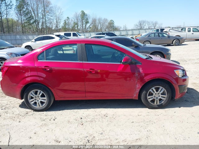 Chevrolet Sonic Lt Auto 2016 1G1JC5SH8G4142104 Image 6