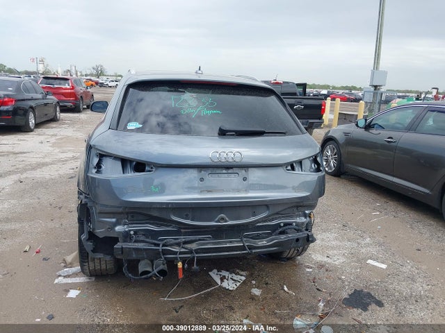 Audi Q3 2.0t Premium 2017 WA1GCCFS2HR013169 Image 17