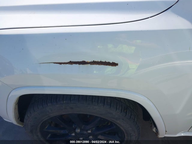 1C4RJEAG5HC720708 Jeep Grand Cherokee Altitude 4x2