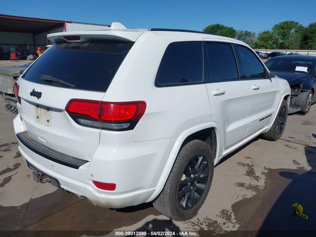1C4RJEAG5HC720708 Jeep Grand Cherokee Altitude 4x2
