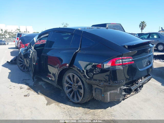 7SAXCBE5XNF329788 Tesla Model X Dual Motor All-wheel Drive