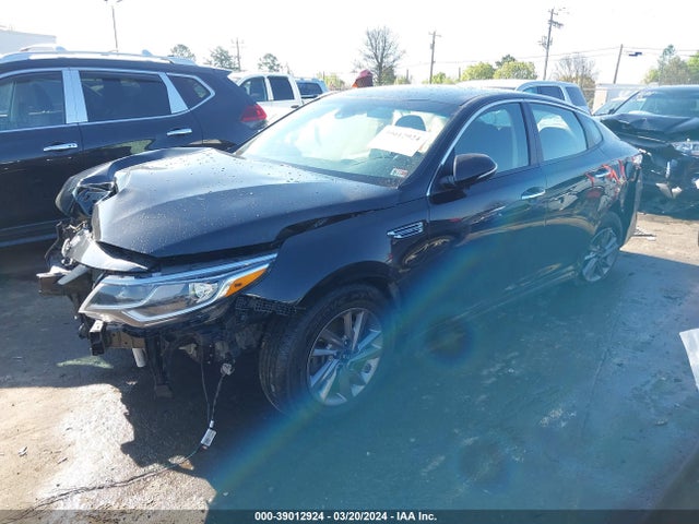 KIA Optima Lx 2020 5XXGT4L38LG427321 Image 2